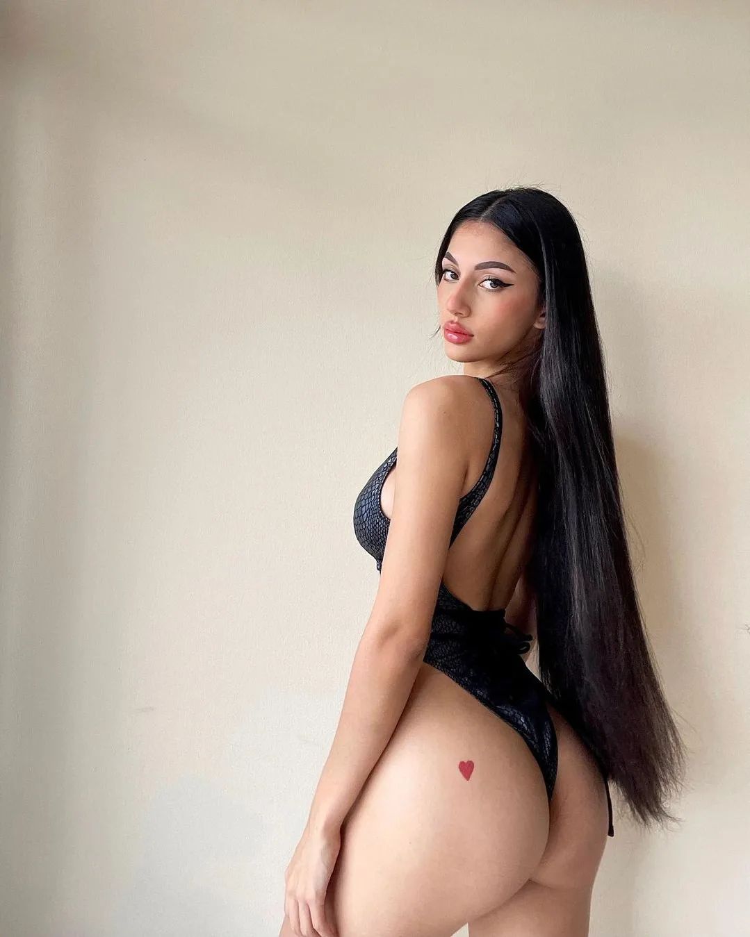 PASSION Hannah0 Female,Spanish,61-65kg,Chinese,Transsexuals